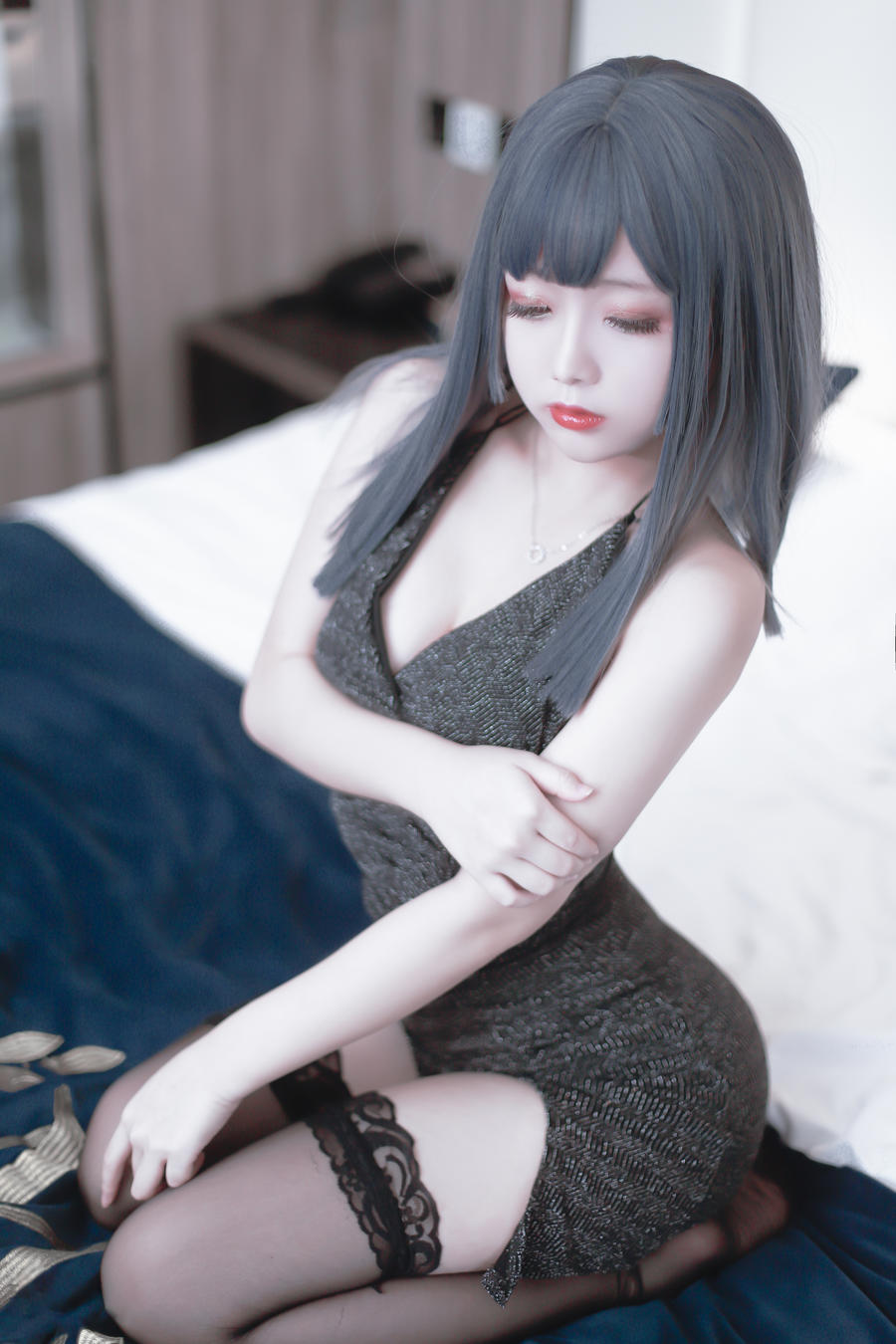 日奈娇-黑色礼服 32.jpg