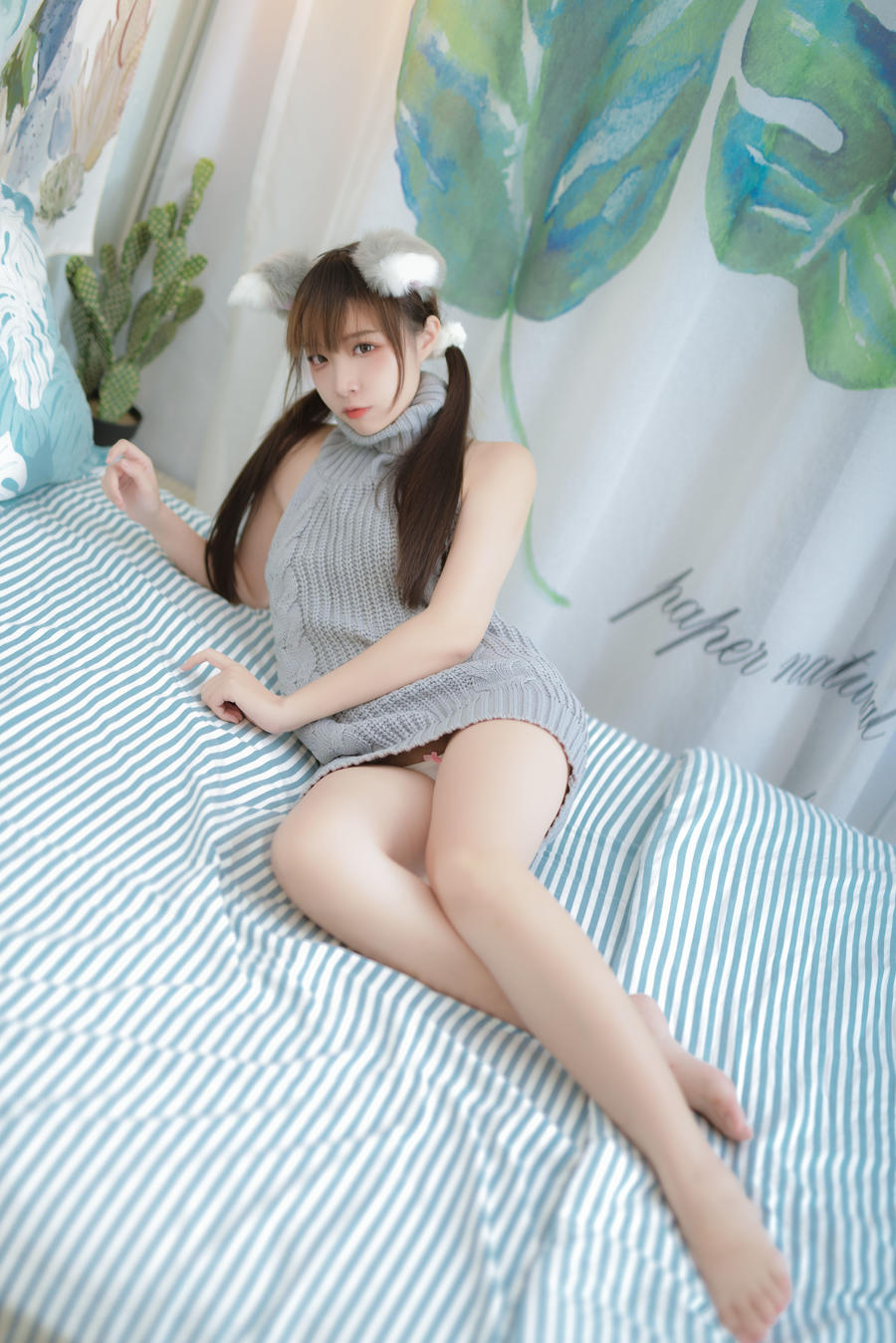 二佐Nisa - 私房露背毛衣 02.jpg