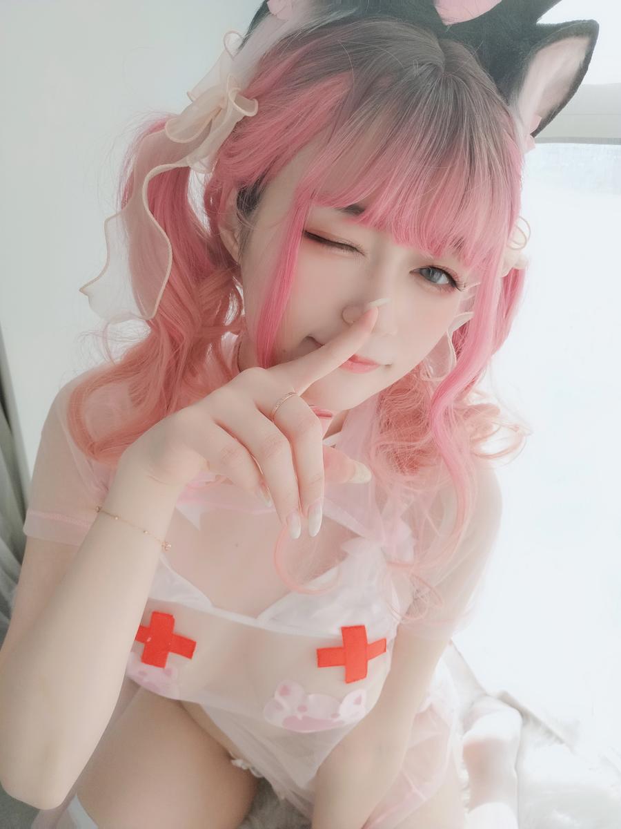 白银81 - 猫咪护士 06.jpg